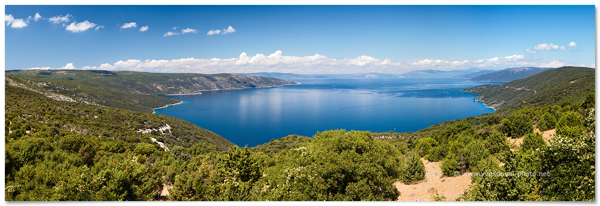 Paysage de l'île de Cres (Dalmatie, Croatie)