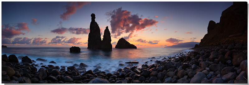 Lever de soleil sur la côte nord-ouest de l'île de Madère  (Madère, Portugal)