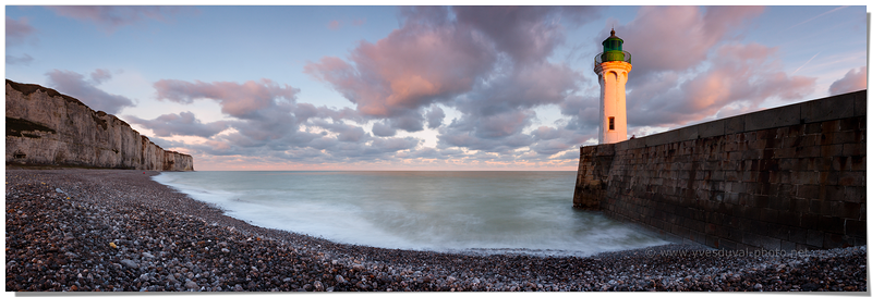 Le phare de Saint-Valéry-en-Caux (Seine-Maritime, Normandie)